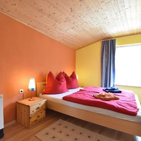 Semesterbostad Roofed Holiday In With Terrace And Country Views *