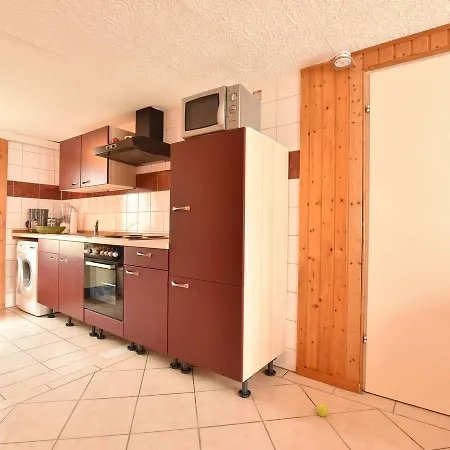 Roofed Holiday In With Terrace And Country Views * Kröpelin
