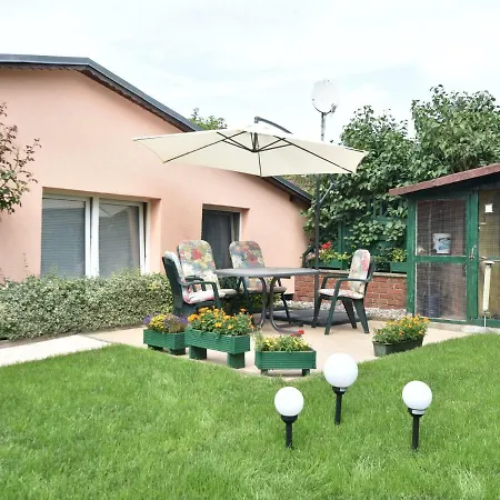 Roofed Holiday In With Terrace And Country Views *