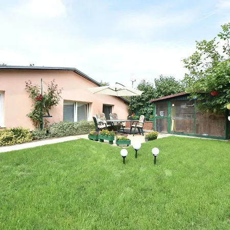 Semesterbostad Roofed Holiday In With Terrace And Country Views *